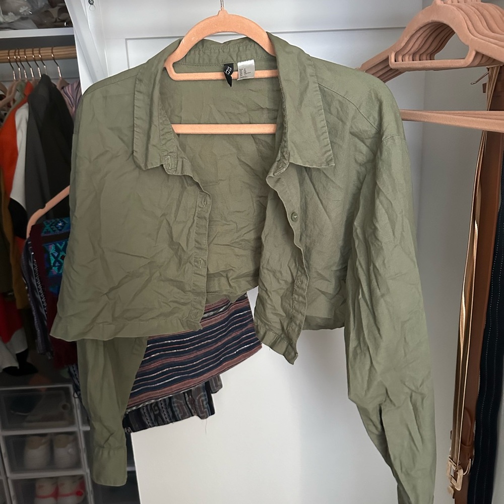 Crop top, button up shirt